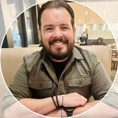 Recold-Team-Headshot-Square-RV